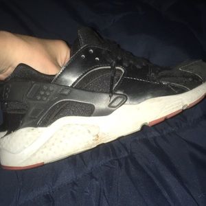 Ok condition black and red harauches